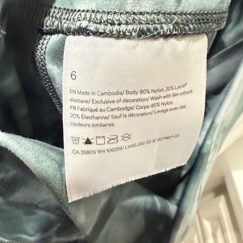 lululemon Align High-Rise Pant with Pockets - 25" size 6 - Picture 5 of 5